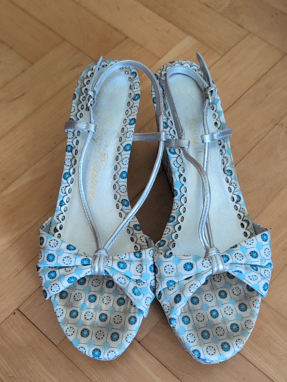 Juicy Couture Blue Patterned Bow Slingback Sandals Size 9